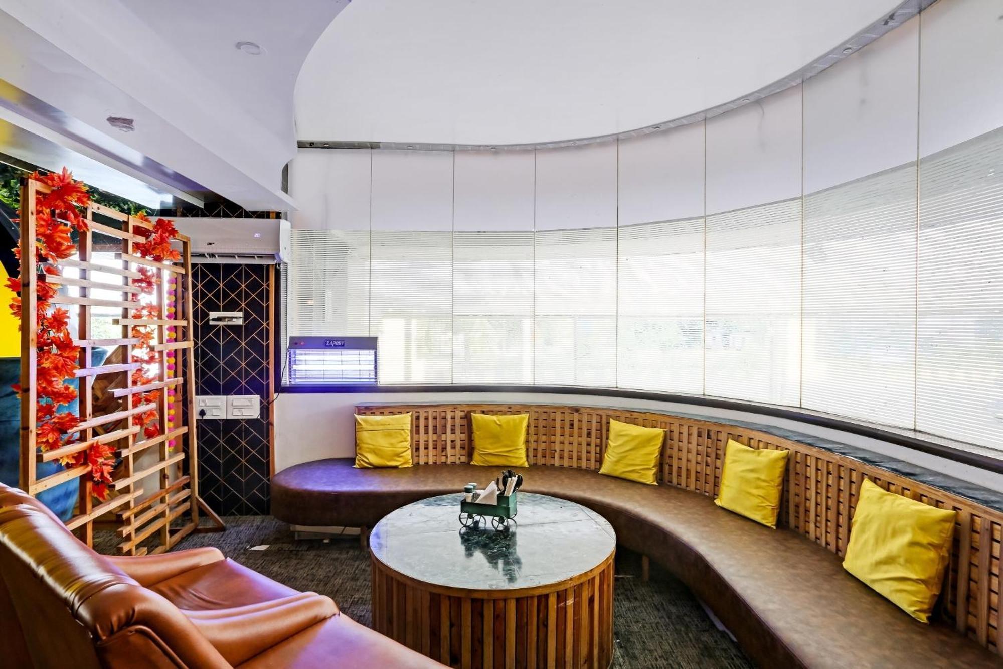 Oyo Salt House Hotel Mumbai Exterior photo